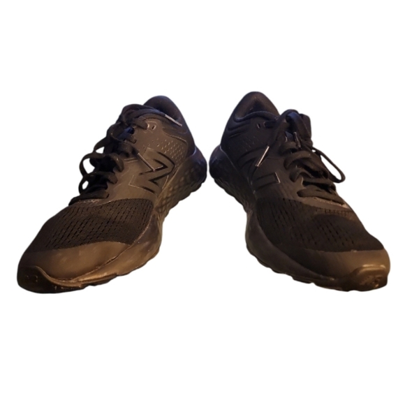 New Balance Womens 520 V7 W520CK7 Triple Black Running Shoes Sneakers Size 7.5 - Picture 5 of 8